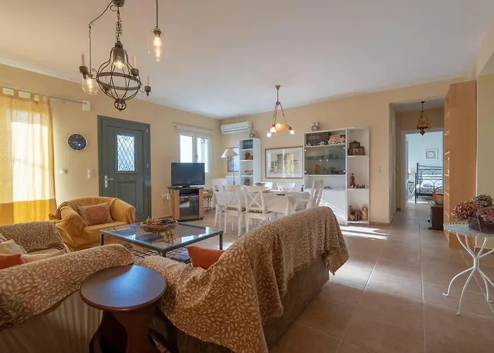 Brian & Dora's House In Kontogourata Apartman Kardhakáta