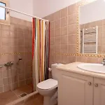 Brian & Dora's House In Kontogourata דירה