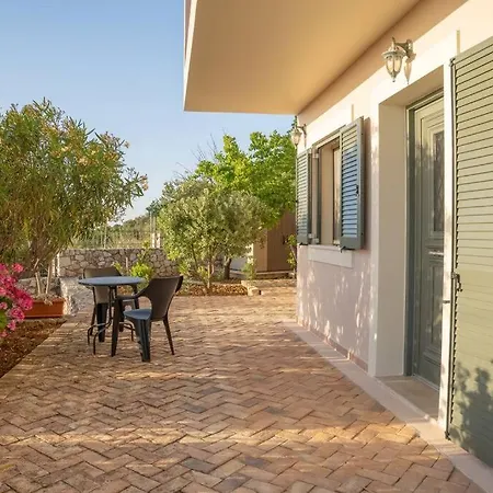 דירה Brian & Dora's House In Kontogourata